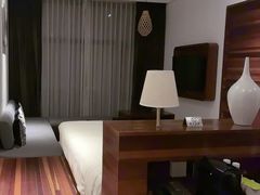 -上海艾本精品酒店