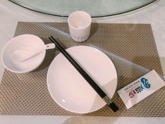 餐具摆设-新加坡瑞珍•海河观景餐厅