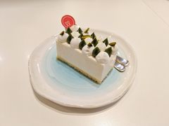 柚子开心果慕斯-双风车咖啡馆 Twin Windmills(六道口店)