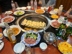 -袁小二大东北铁锅炖(吉祥村总部)