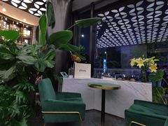 -chenity  cafe