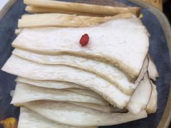 -田村·酸汤鲜牦牛肉火锅(布达拉宫广场店)