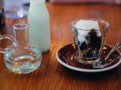 -ROAST coffee & eatery