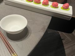 -左庭右院鲜牛肉火锅黑金店(陆家嘴中心店)