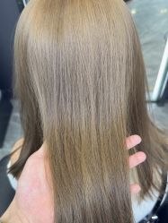 -藤野造型烫染·漂发