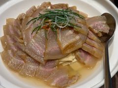 咸肉香肠蒸千张-香园茶社·金陵小灶(老门东店)