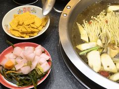 -沸炉重庆老火锅(军事博物馆店)