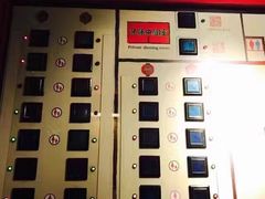 -一兰拉面(梅田阪急东通店)