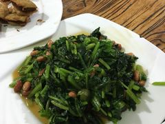 果仁菠菜-溢心园香河肉饼总店