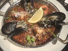 -LESCEDARS Brasserie Bistro香柏树