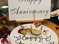 -Mark&Mars Restaurant