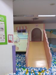 -孩子王童乐园(西安万象城店)