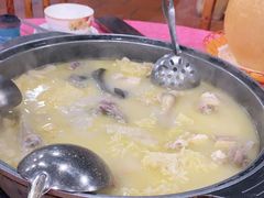 -侠成水上农庄(工业大道店)