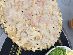 -官塘陈记鱼生·潮汕砂锅粥·牛肉火锅(潮枫路总店)