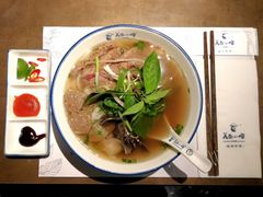 -美奈小馆·越南料理(中航城君尚购物中心店)