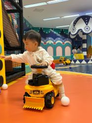 -孩子王童乐园(西安万象城店)