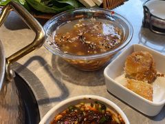 -野山舂·贵州现舂酸汤牛肉(民生路店)