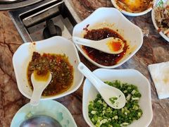 -鲁朗纳麦石锅鸡庄园