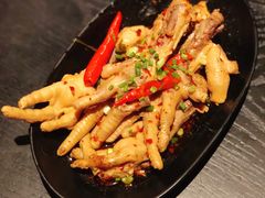 溜粑鸡爪-蛙三泡椒牛蛙(万象城店)
