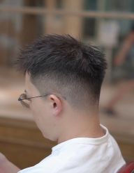 -豪帅男士理容馆