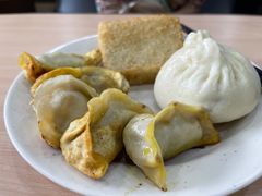笋肉锅贴-蒋家桥饺面店(广陵路店)