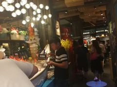 大堂-领鲜活海鲜榴莲自助火锅(东门店)
