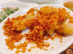 -新大咀港式茶餐厅(宝山万达店)