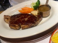 -斗牛士牛排(南京东路店)
