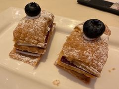 芝士蓝莓拿破仑-利苑酒家(宜安广场店)