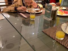 -上海滴水湖皇冠假日酒店