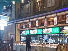 -黄泥岗·地道湖北菜(奥特莱斯店)