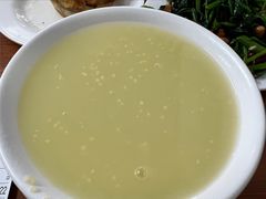 小米粥-宝瑞门钉肉饼店