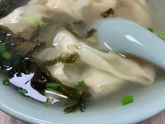 鲜肉小馄饨-桐香园小笼包(百井坊巷店)