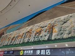 -窦店服务区-停车场