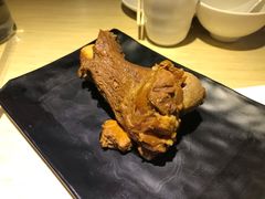 -关东小磨东北菜(上海长风大悦城店)
