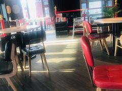 大堂-必胜客(花舞大唐博物馆店)