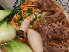 清炖牛肉粉-俏凤凰(美林M·LIVE天地东座店)