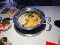 -钢管厂五区小郡肝串串香(滨江店)