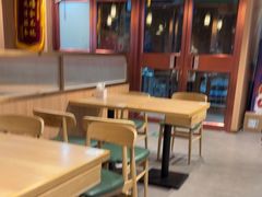 -护国寺小吃店(红莲南路店)