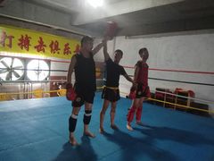 -龙飞散打搏击俱乐部