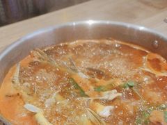 -野山舂·贵州现舂酸汤牛肉(东山店)