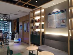 -秋果酒店(北京中日友好医院和平里地铁站店)