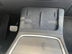 -TESLA 特斯拉(郑州正弘城体验店)