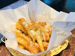 -Let'sBURGERplus·非常创意汉堡(三里屯店)