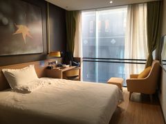 -路客HOTELS酒店(广州东站林和西地铁站店)