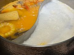 -椰子湾·海南火锅·糟粕醋·椰子鸡(正大广场店)