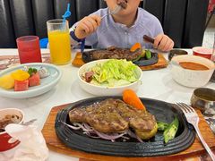 咸牛肉蔬菜沙拉-斗牛士牛排餐厅(嘉里汇店)
