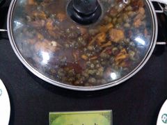-侬佳蒸菜馆(听潮店)