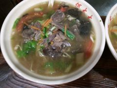 -何太太馄饨面铺(大浒东苑店)
