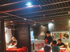 -龙巢盱眙龙虾·牛蛙·烧烤宵夜(八卦岭店)